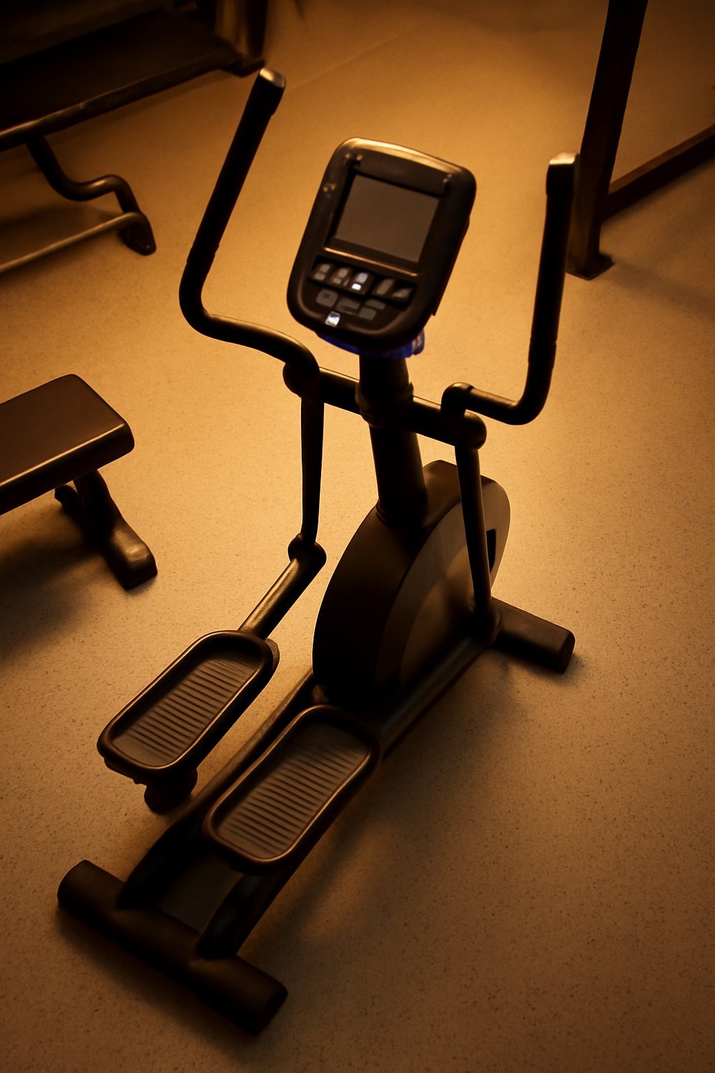 klappbarer Crosstrainer mit LCD-Display